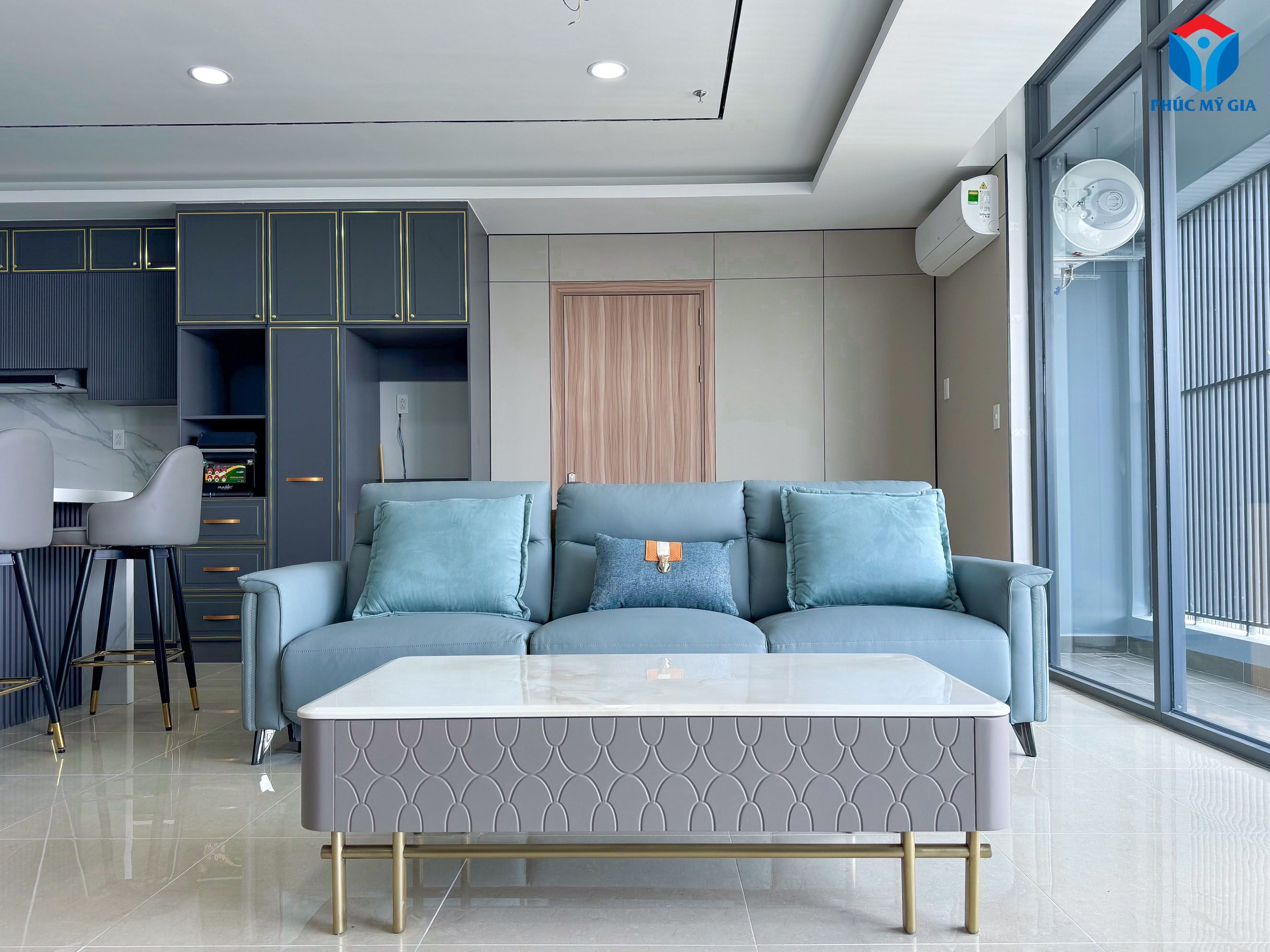 phòng tiếp khách cận nhà bếp.jpg